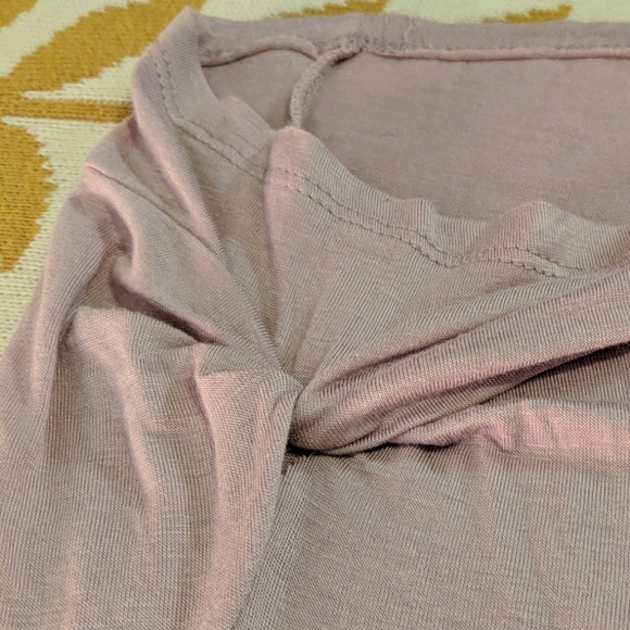 Glitz mauve knotted tee NWOT - Picture 8 of 8